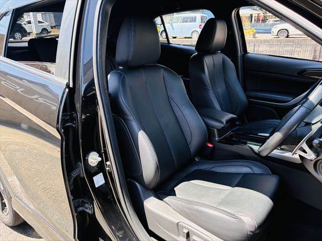 Mitsubishi Eclipse Cross 8