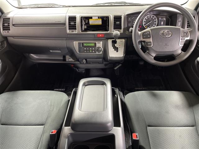 Toyota Hiace Van 2