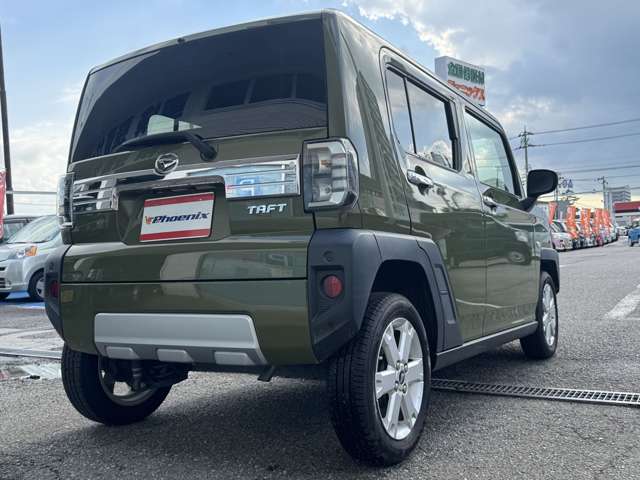 Daihatsu Taft 9