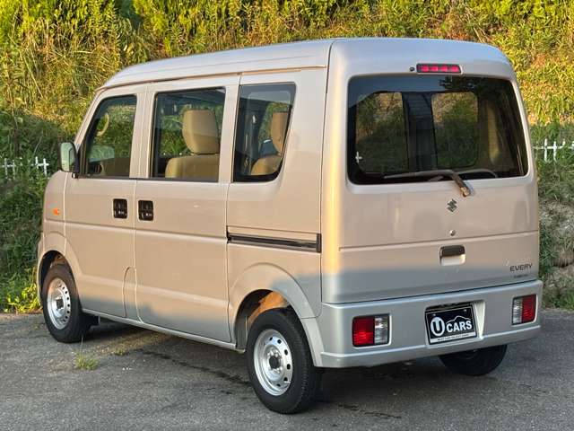 Suzuki Every 11