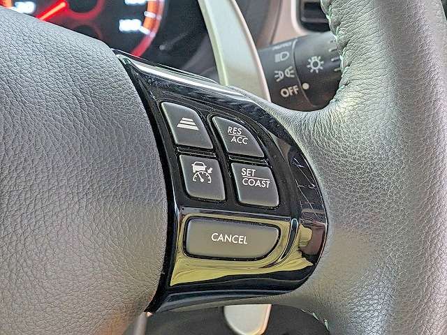 Subaru Exiga Crossover7 10