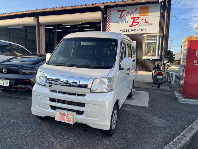 Daihatsu Hijet Cargo 3