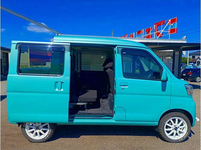 Daihatsu Hijet Deck Van 6
