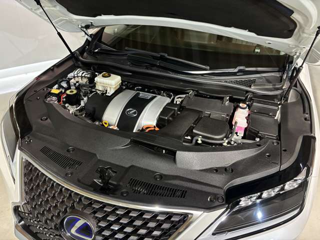 Lexus RX 7