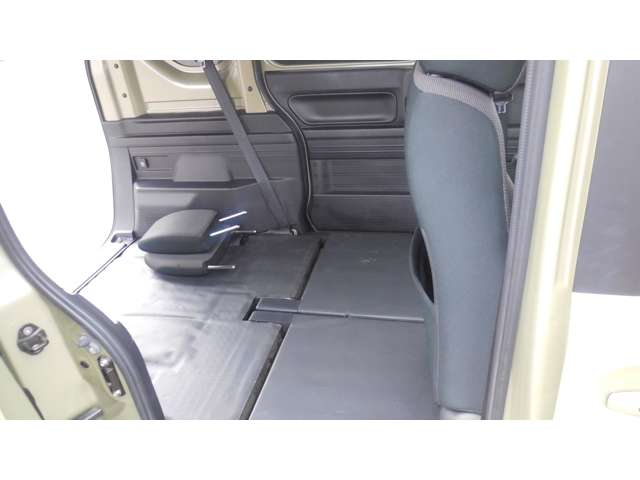 Honda N-VAN 10