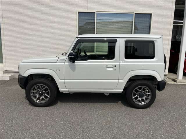 Suzuki Jimny 4
