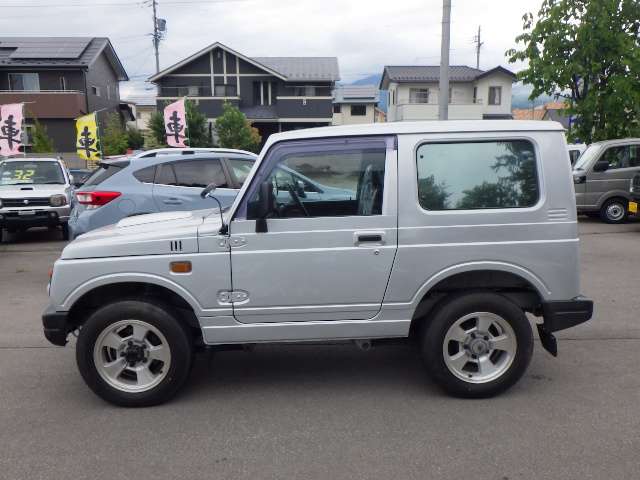 Suzuki Jimny 4