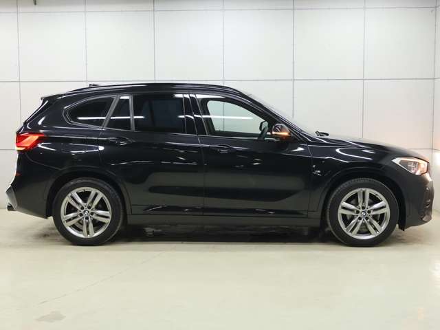 BMW X1 8