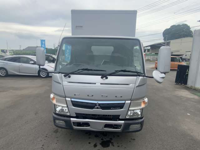 Mitsubishi Fuso Canter 2