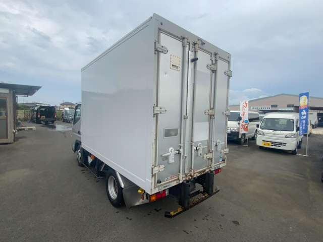 Mitsubishi Fuso Canter 5