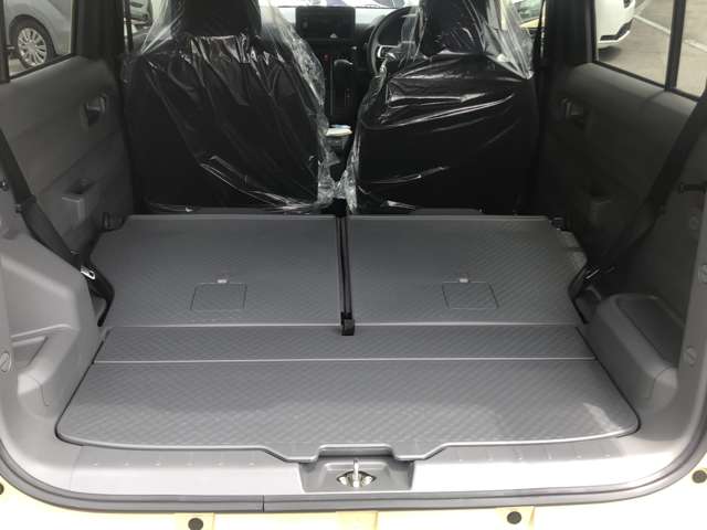 Daihatsu Taft 9