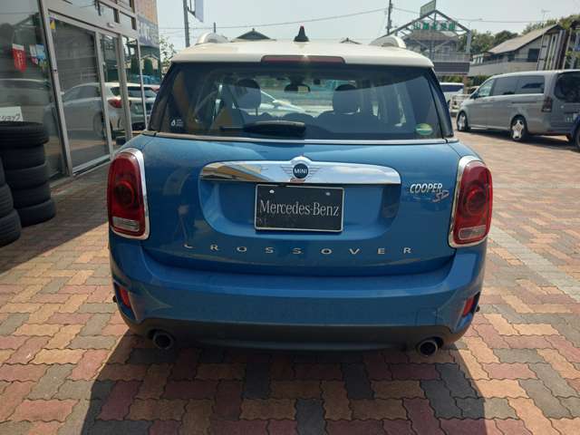 MINI Crossover 7