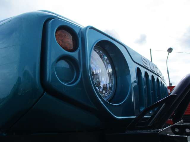 Suzuki Jimny 11
