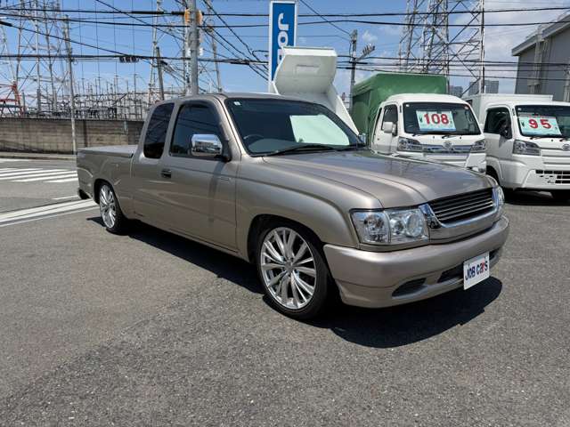 Toyota Hilux 3