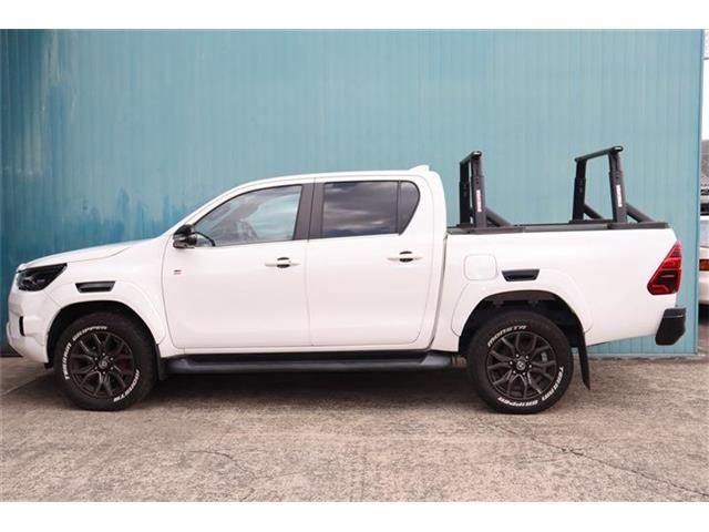 Toyota Hilux 5