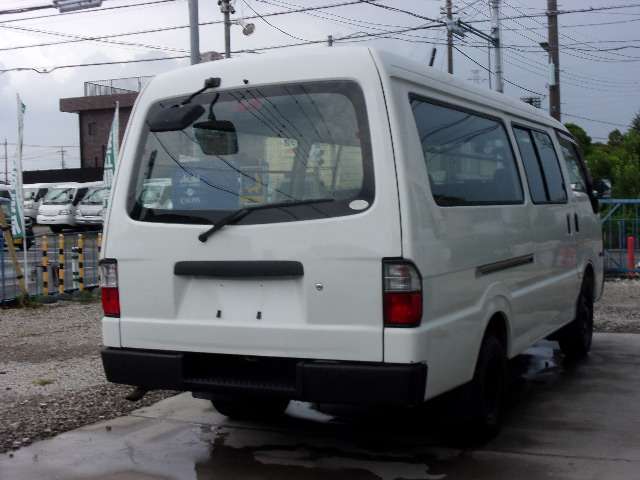 Mitsubishi デリカカーゴ 7
