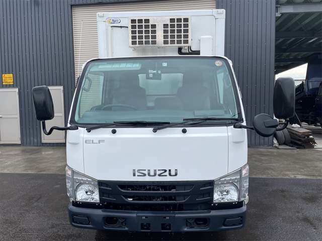 Isuzu Elf 2
