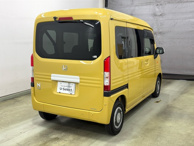 Honda N-VAN 4