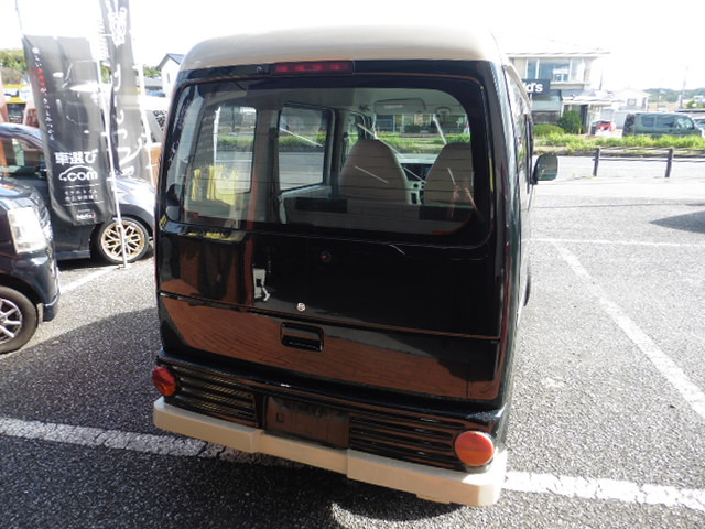 Suzuki Every 4
