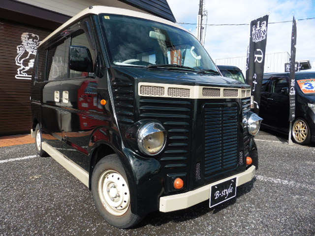 Suzuki Every 8