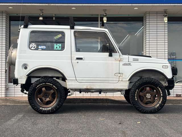Suzuki Jimny 4