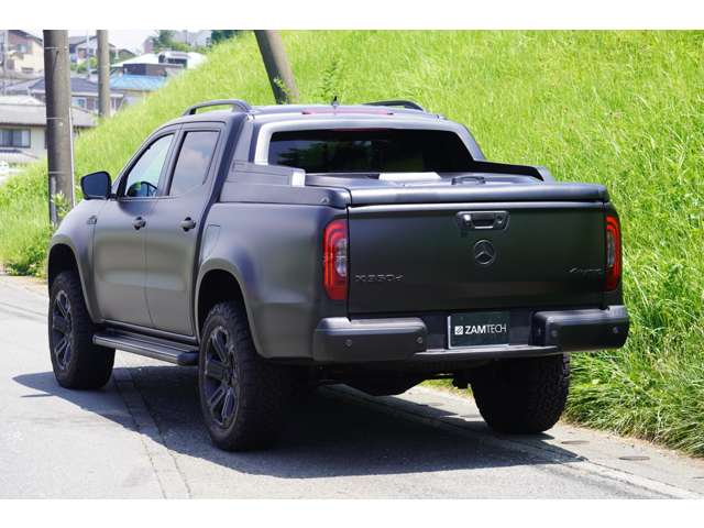 Mercedes-Benz X-Class 3