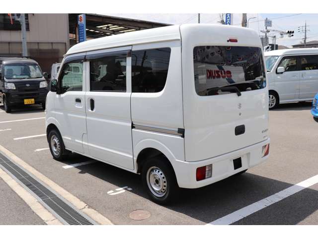 Suzuki Every 8