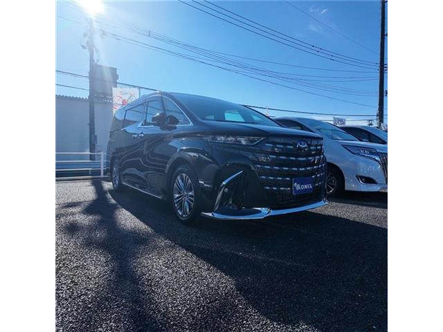 Toyota Alphard 6