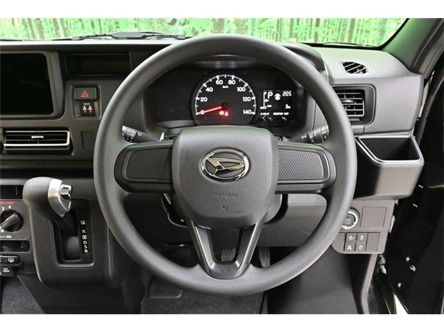 Daihatsu Atrai 3