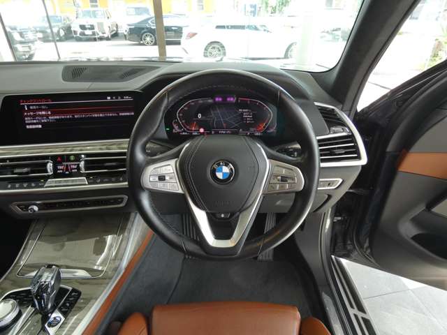BMW X7 4