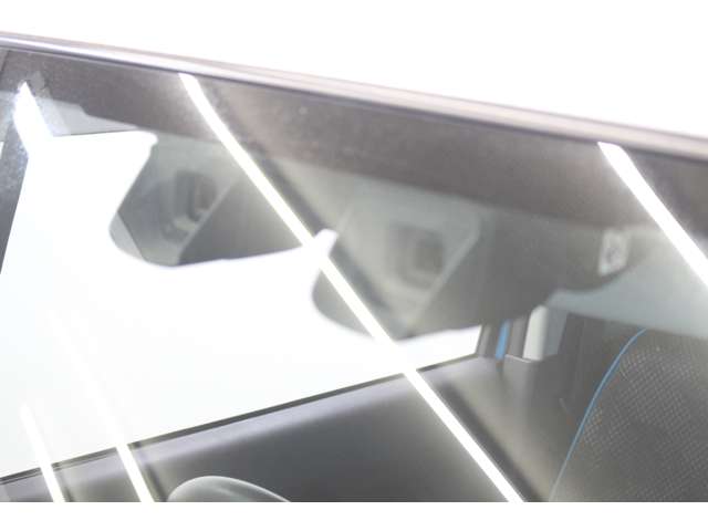 Mazda Flair Crossover 9