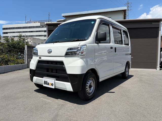 Daihatsu Hijet Cargo 9