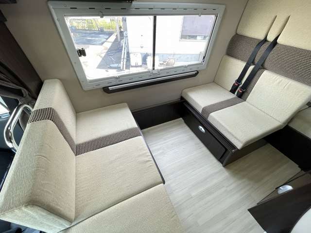 Mazda Bongo Truck 10