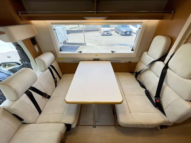Toyota Camroad 6