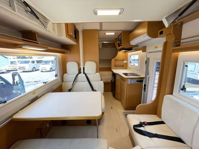 Toyota Camroad 7