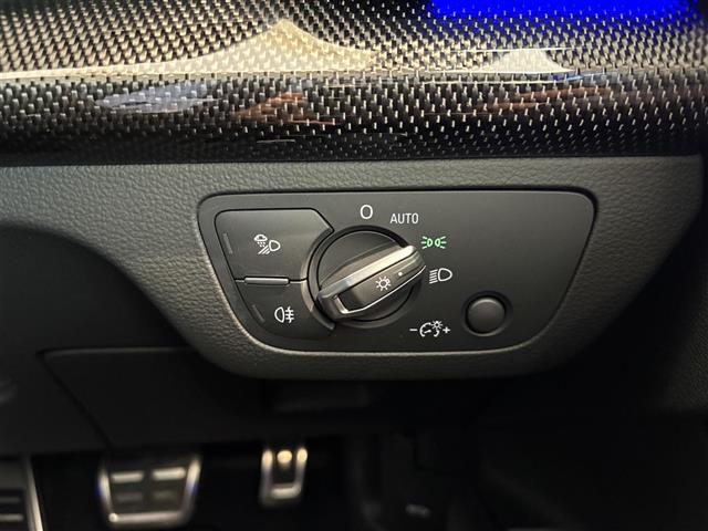 Audi SQ5 11