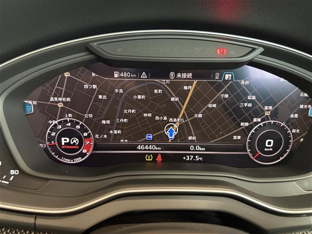 Audi SQ5 6