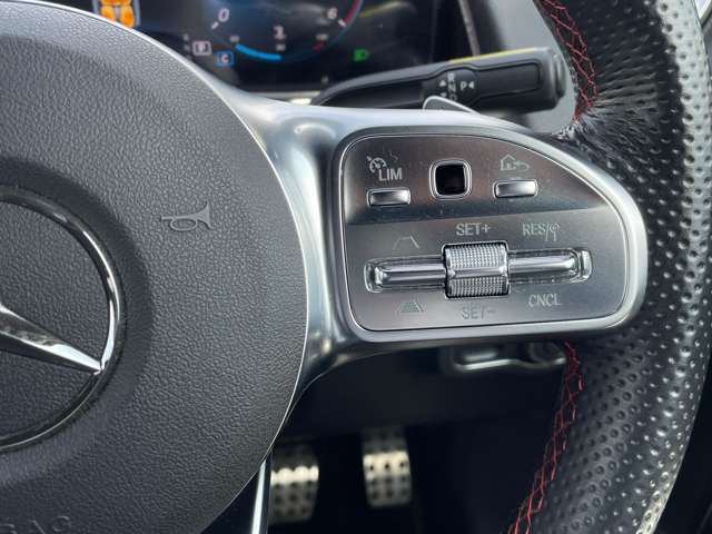 Mercedes-Benz GLB 7