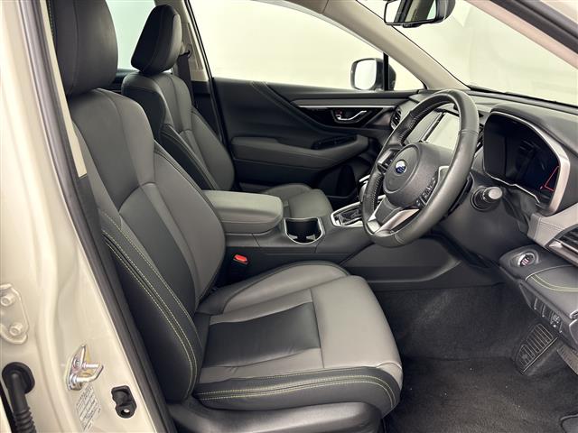 Subaru Legacy Outback 11