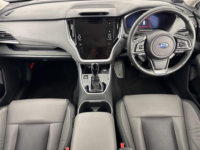 Subaru Legacy Outback 3