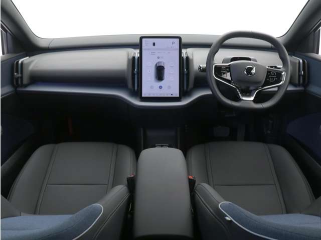 Volvo EX30 4