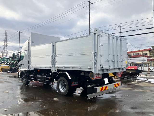 Hino Ranger Pro 4