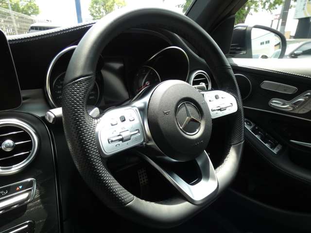 Mercedes-Benz GLC 4