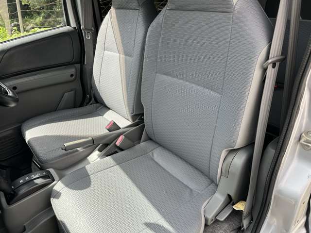 Nissan NV100 Clipper 12