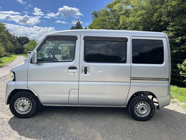 Nissan NV100 Clipper 2