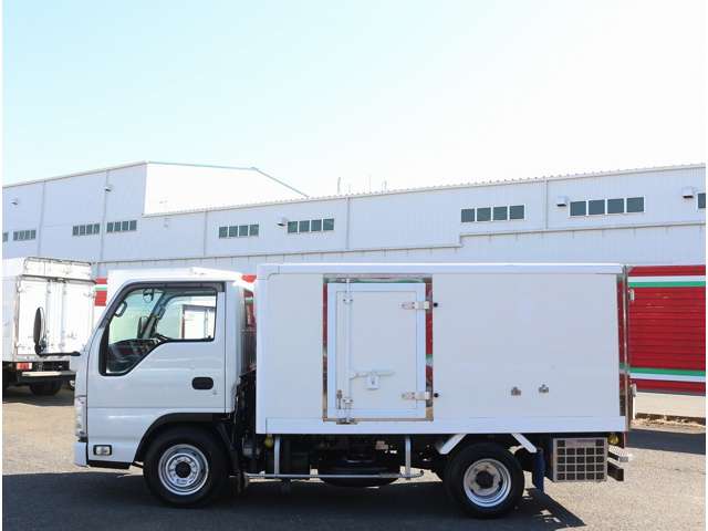 Isuzu Elf 11