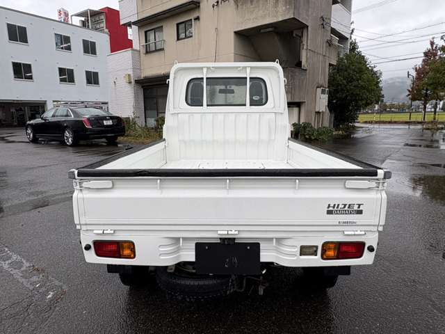 Daihatsu Hijet Truck 3