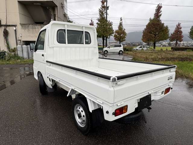 Daihatsu Hijet Truck 9