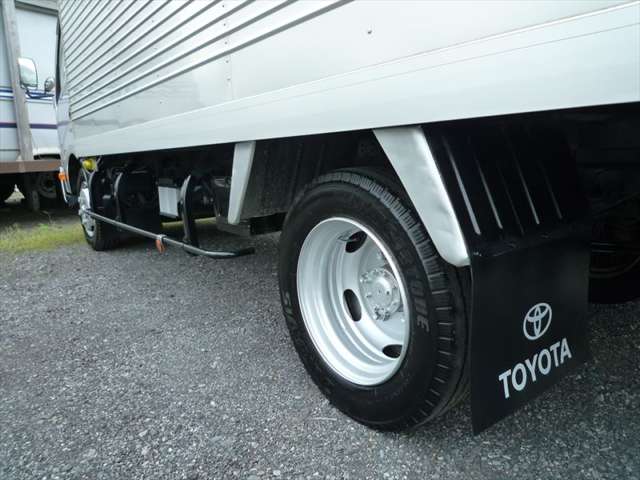 Toyota Toyoace 12