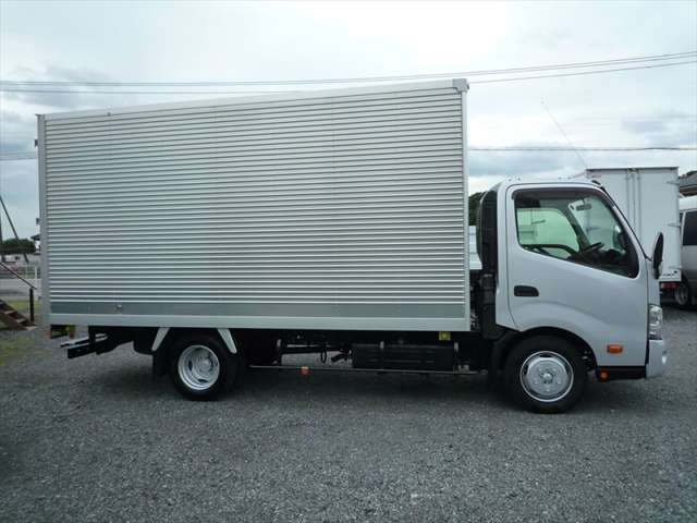 Toyota Toyoace 4